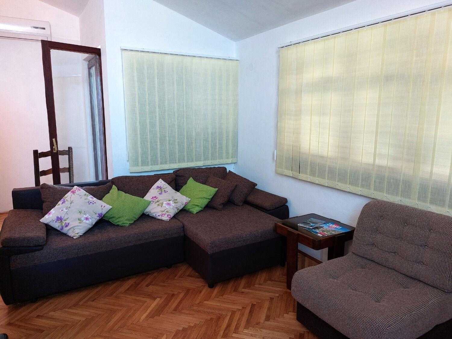 Apartment Silvana Божава Екстер'єр фото