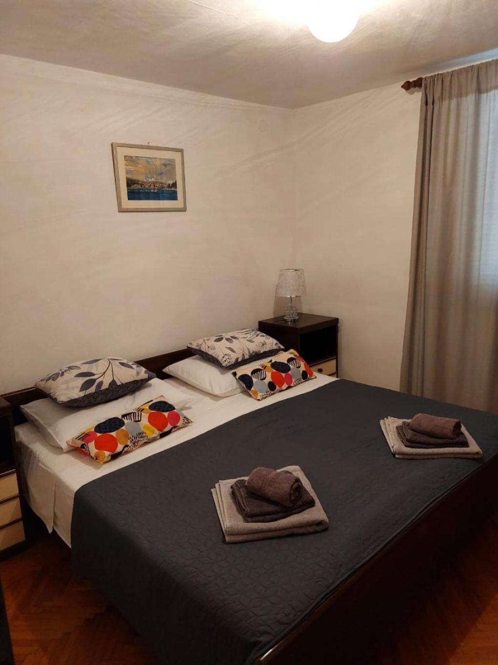 Apartment Silvana Божава Екстер'єр фото